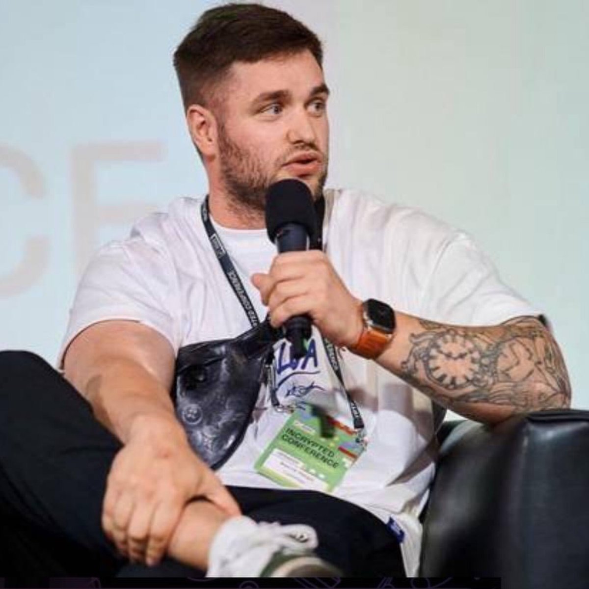 CryptoBoomNews's tweet image. 🚨Ukrainian crypto influencer Konstantin Galich ended his own life inside his Lamborghini amid historic market crash💔