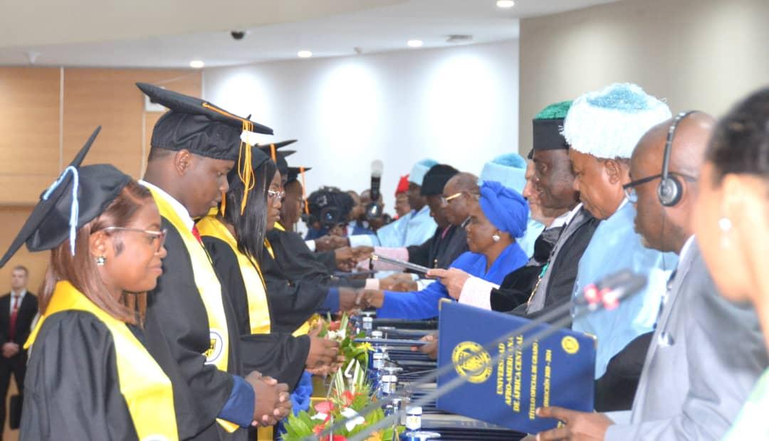 IMPERIO.GQ tweet media