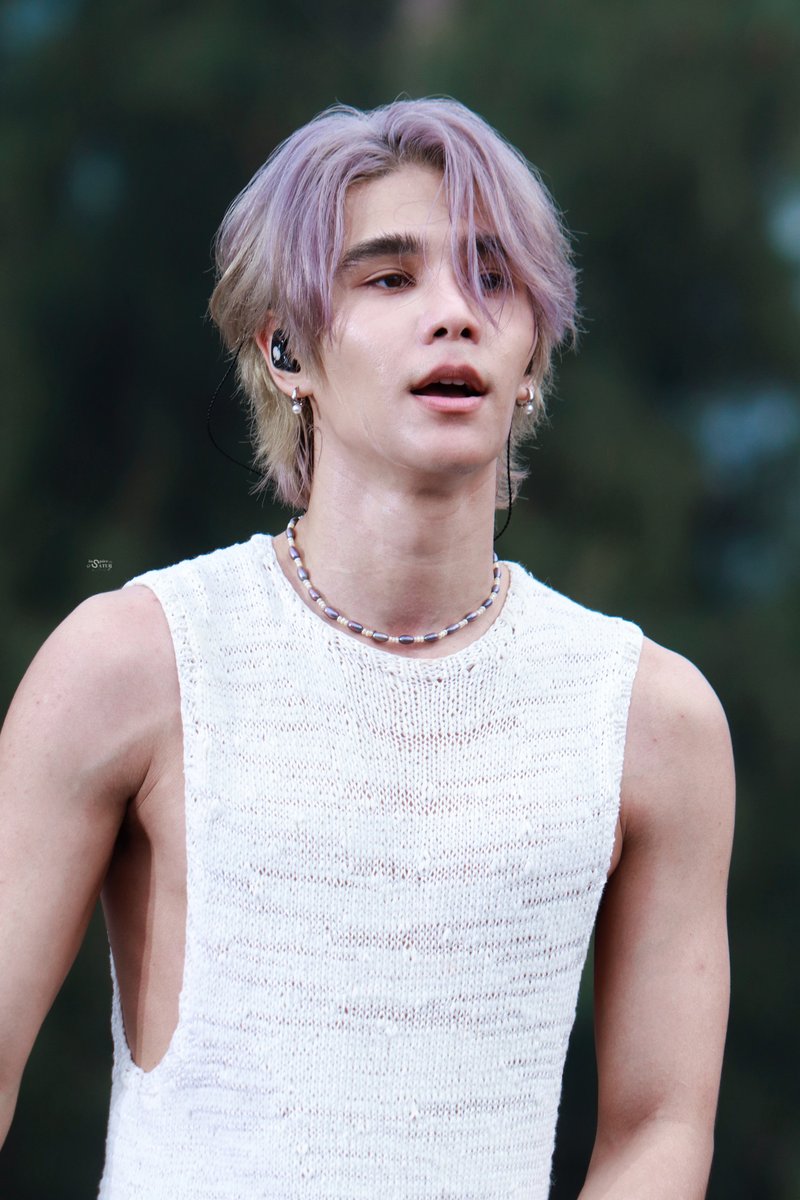 ◡̈ ɪɴsᴘɪʀᴇsᴀᴛᴜʀ (@inspiresatur) on Twitter photo หล่อมาก หล่อออแกนิค หล่อธรรมชาติ หล่อแบบไม่ต้องพยายาม หล่อจากอินเนอร์ หล่อทุกตรง
#KhanomBeatFestival2xJeffSatur
・゚:* <a href="/jeffsatur/">𝗝 𝗘 𝗙 𝗙 𝗦 𝗔 𝗧 𝗨 𝗥 (罗杰夫)</a> ૮🪐・͛ა #JeffSatu หล่อมาก หล่อออแกนิค หล่อธรรมชาติ หล่อแบบไม่ต้องพยายาม หล่อจากอินเนอร์ หล่อทุกตรง
#KhanomBeatFestival2xJeffSatur
・゚:* <a href="/jeffsatur/">𝗝 𝗘 𝗙 𝗙 𝗦 𝗔 𝗧 𝗨 𝗥 (罗杰夫)</a> ૮🪐・͛ა #JeffSatu