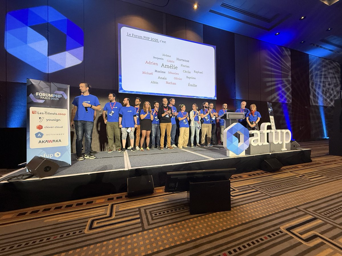Baptouuuu's tweet image. Encore merci l’@afup pour ce #ForumPHP