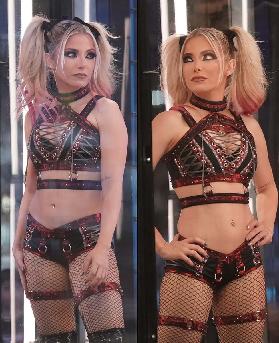 HollywoodB87901's tweet image. Alexa Bliss 🖤🖤🖤🖤