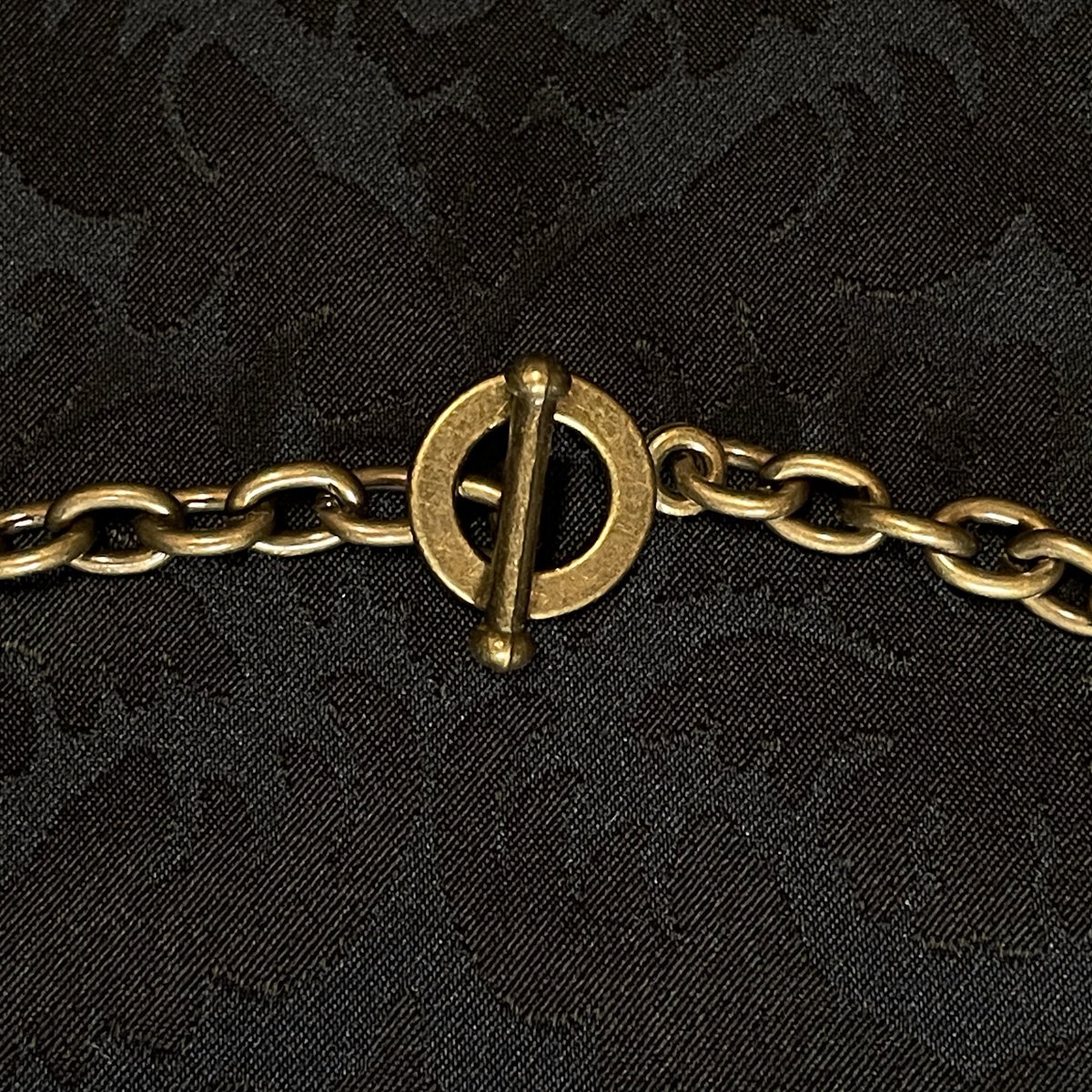 angeling_13's tweet photo. ・RAVEN NECKLACE
Item: One of a kind
▪︎YULE OFFICIAL WEB STORE
https://t.co/v7uQcj9Ioh
▪︎OFFICIAL WEBSITE
https://t.co/CSJrv8VNhN
#ANGELING #necklace https://t.co/avnbDR1E1x