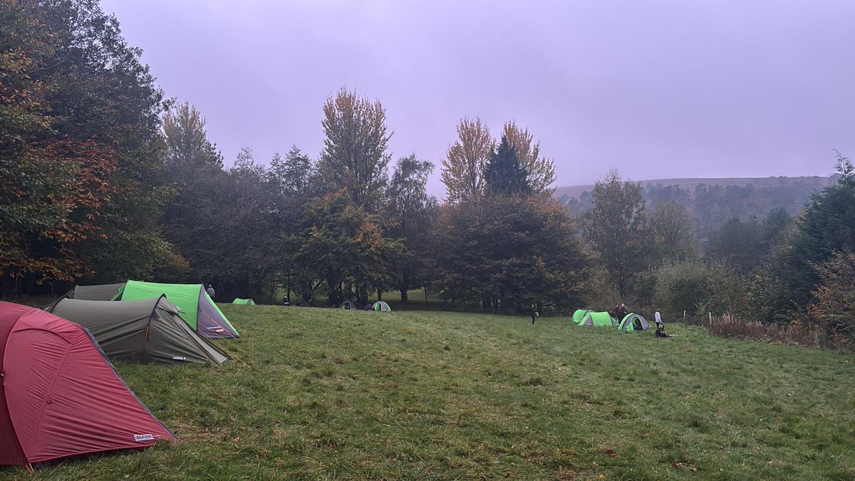 AVDofE's tweet photo. Great first day of our Silver qualifying expedition in the Peak District!

Students are moving well on day two after a good night’s sleep and are being treated to great weather and wildlife along the way!

@ArrowValeSchool https://t.co/d0NKb9BH1g