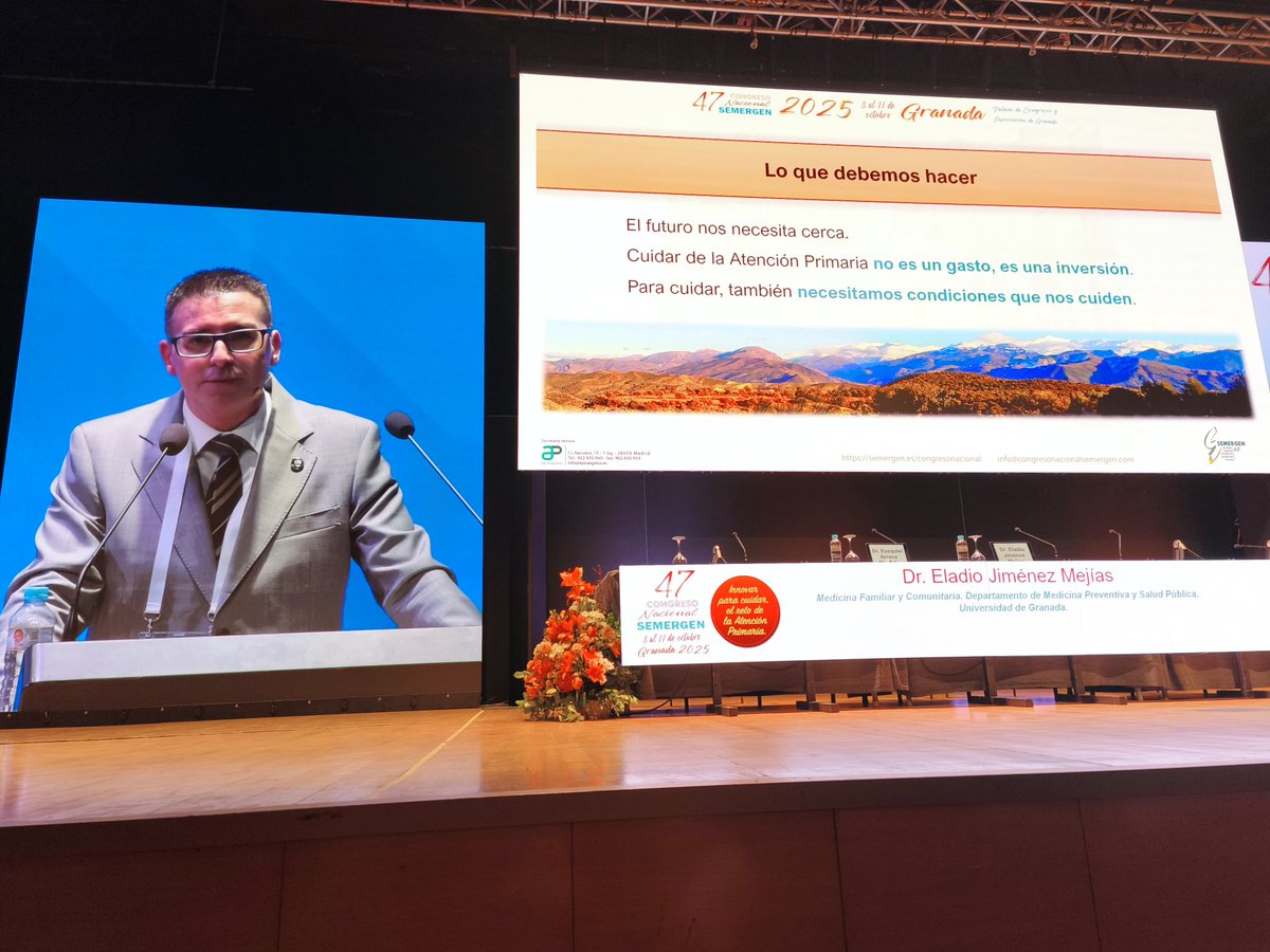 📣Conferencia inaugural del Dr. Eladio Jiménez Mejías que destaca en este 47 Congreso de SEMERGEN que "Cuidar la Atención Primaria no es un gasto, es una inversión y para cuidar necesitamos condiciones que nos cuiden".
"Aunque estamos exhaustos. El futuro nos necesita cerca".