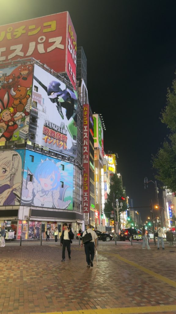 yusukeu86825554's tweet photo. I think i might have to stay here in Tokyo https://t.co/tf3gIxCq2o