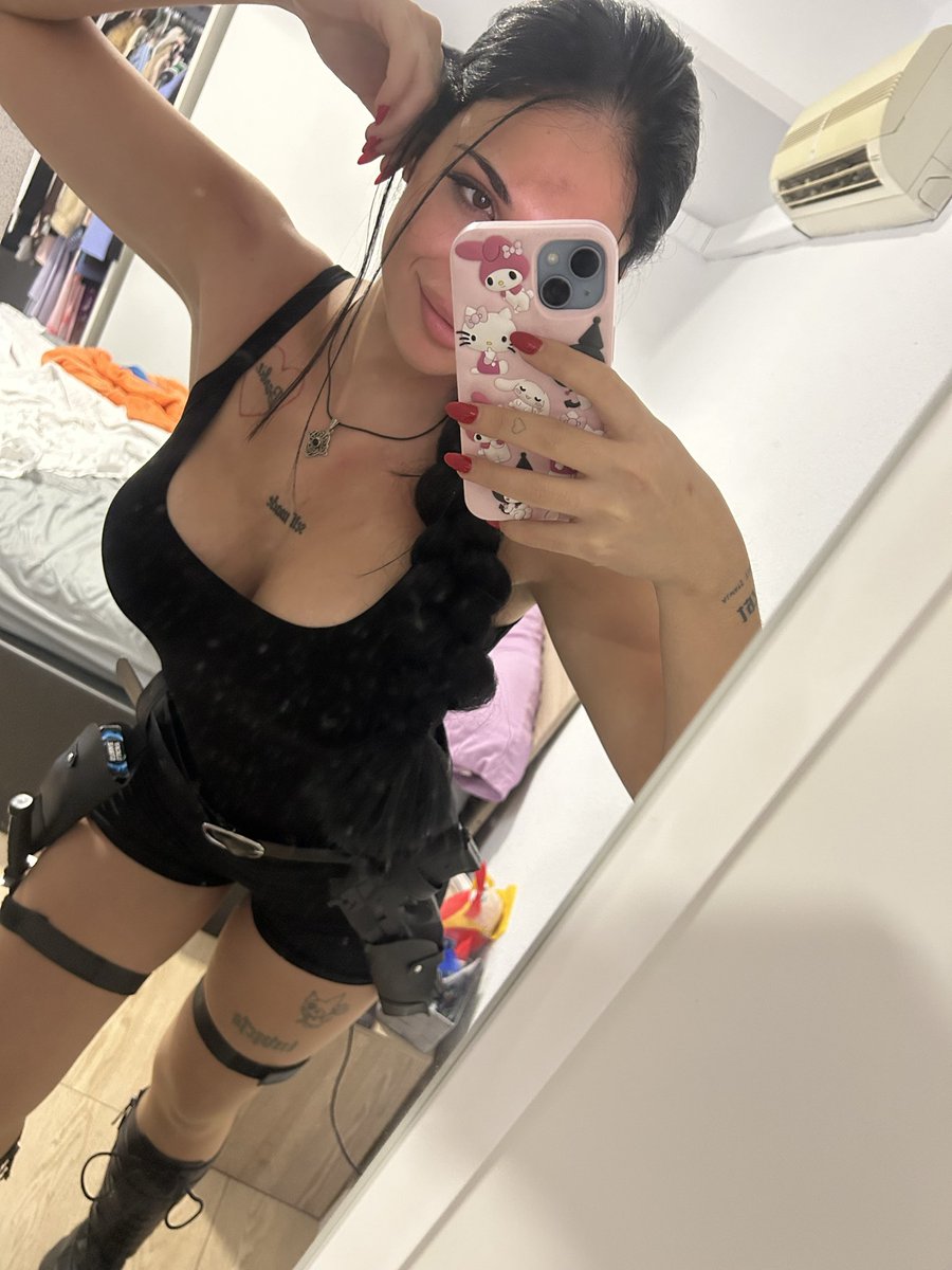 celine ʚɞ ˚｡⋆｡ tweet media