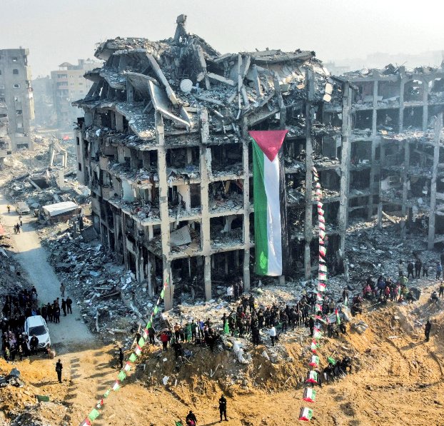 rkmtimes's tweet image. JUST IN🇺🇲🇨🇳🔥China and US possibly sell $1-5 Trillion worth of #GOLD to print currency in coming 5 year to rebuild Gaza, Israel and Ukraine as a new foreign opportunity.