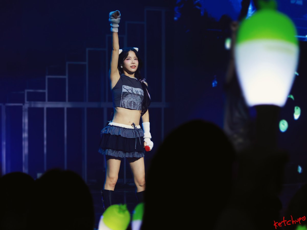 KETCHUP_221's tweet image. 251011 Solar 3rd CONCERT [Solaris] in Seoul
It’s paradise 🥲😇❤️

#마마무 #MAMAMOO 
#솔라 #SOLAR