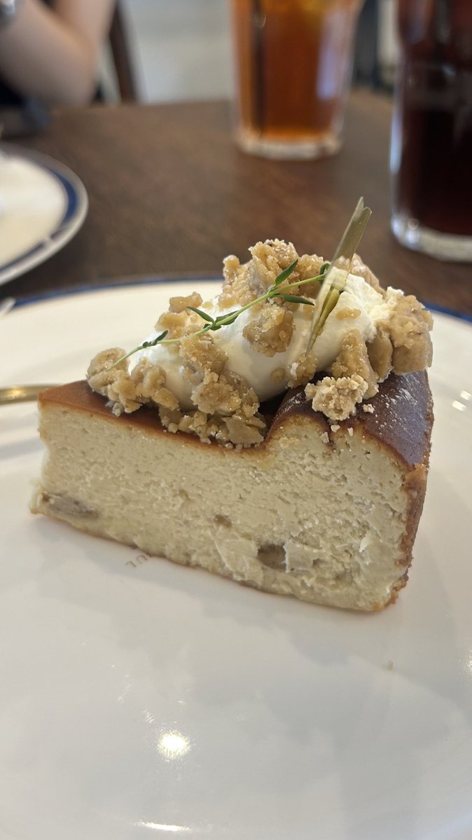 栗のバスクチーズケーキ