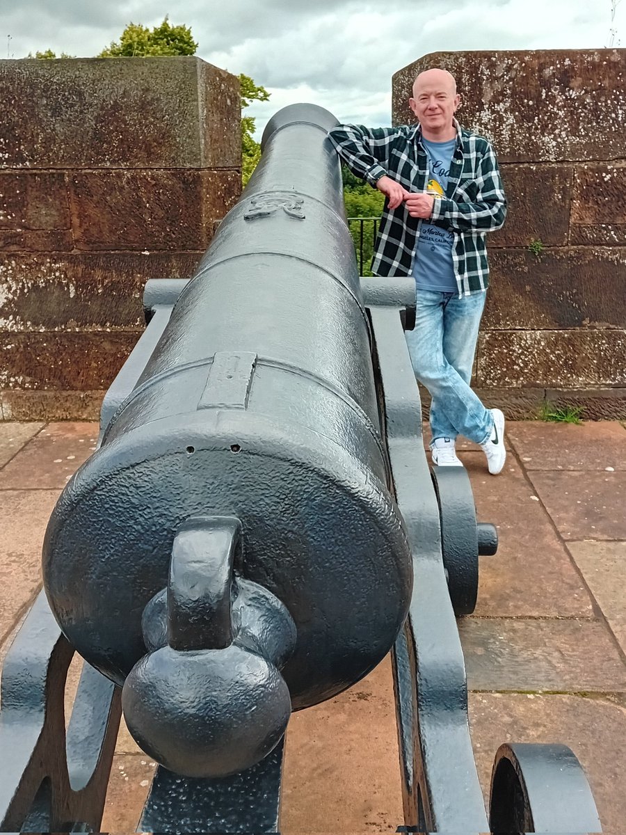 Linda Divers tweet media