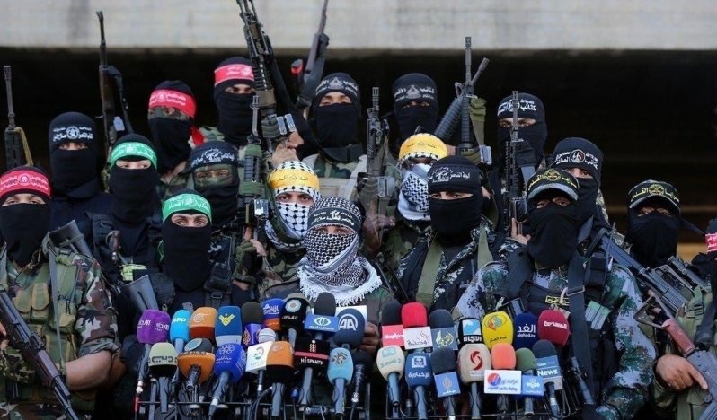 🔴 Gazze’deki direniş gruplarından ortak açıklama:

“Yönetimde her türlü yabancı gücü reddediyoruz.“