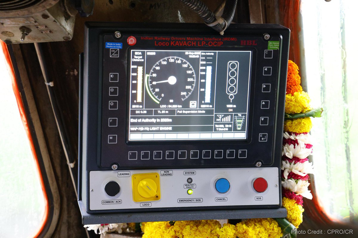 RailAnalysis's tweet photo. #CentralRailway launches Optical Ground Wire #Technology in #MumbaiDivision to boost #railwaycommunication 

Read more: https://t.co/lpSjf2D3Wi

#CR #Indianrailways #OpticalGroundWireSystem #OPGWsystem #Inauguration #safety #Railmodernization #Connectivity #Railanalysis https://t.co/kMyMiZEr4w