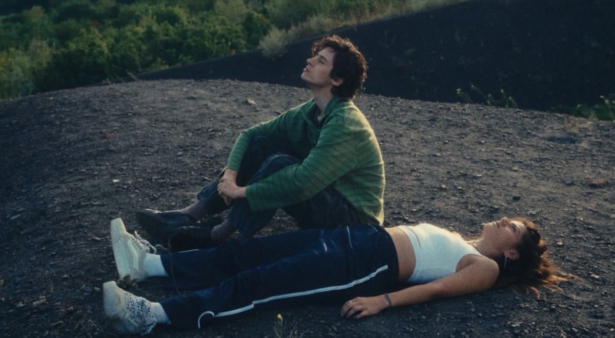 currently binge-watching the german adaption of ‘euphoria’. it’s surprisingly really good!