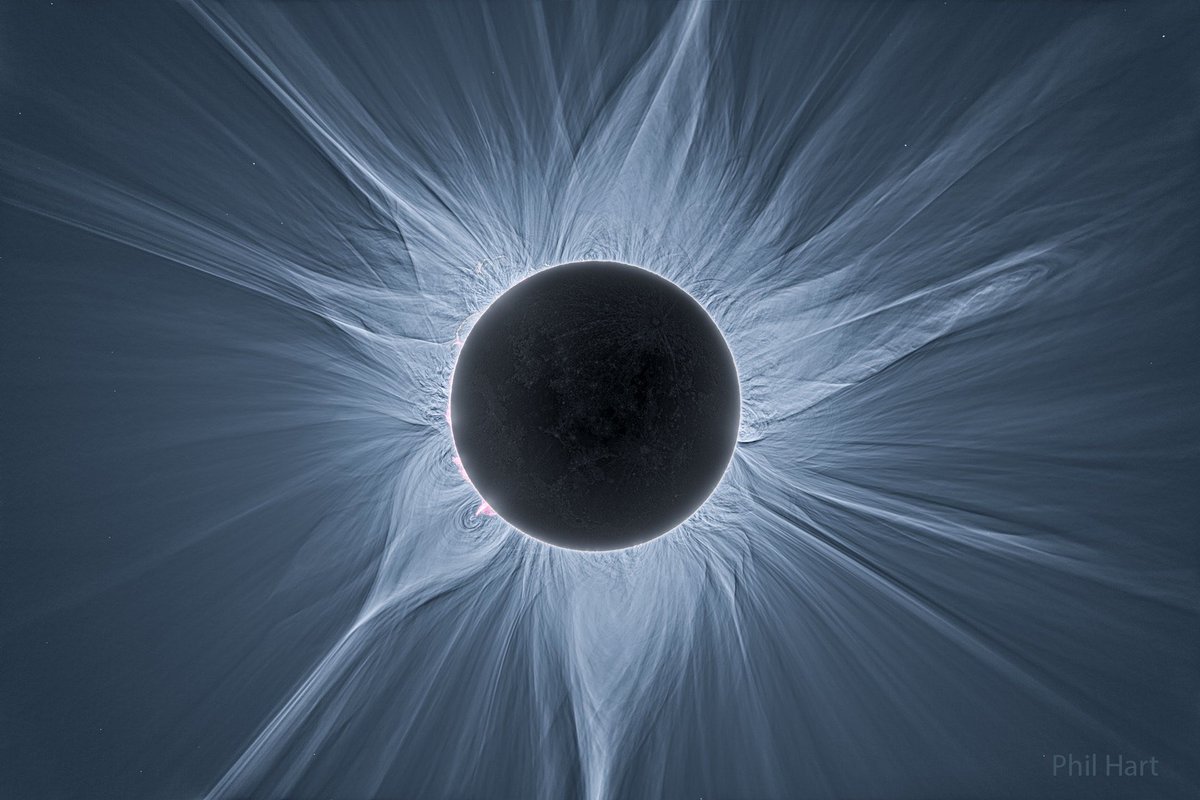 astro4pics's tweet image. Detailed view of a solar eclipse