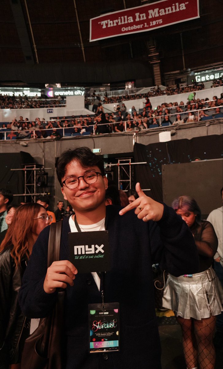 DAY 2 AT COJ STARDUST! ✨

Amiel Sol’s in the house — just minutes before the main show kicks off!

#MYX #CupOfJoeStardust