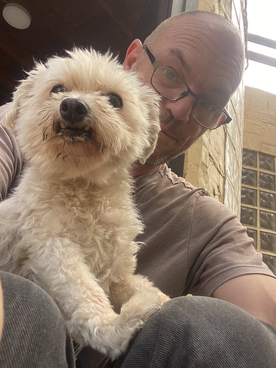 Someone’s in their element 🥰

#AdoptDontShop 🐶
