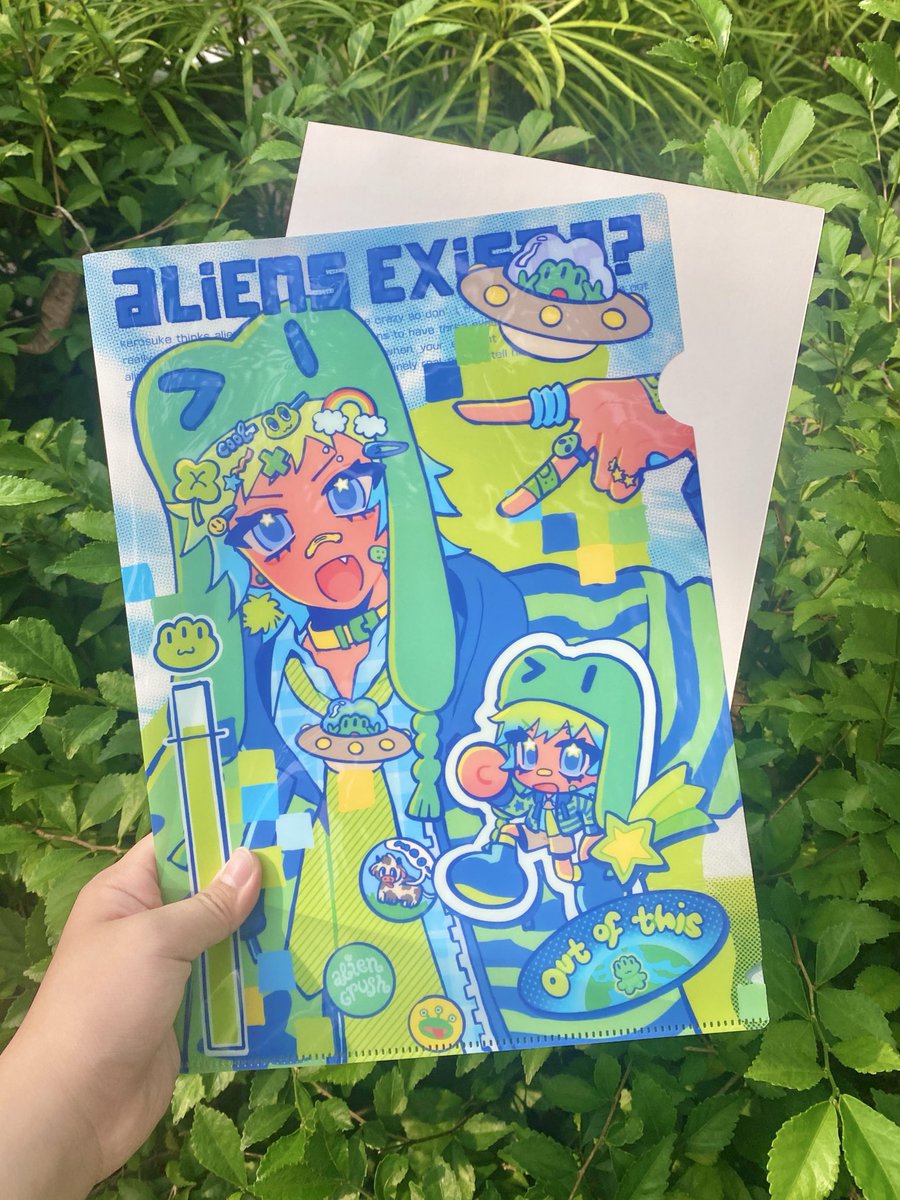 shrinpuwu's tweet image. file folder for ur prints anyone? 👽💚
#cf21 #artket