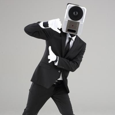 laughterneuvell's tweet image. たぶんコイツ映画泥棒の親戚 
#ベルナルド #キングオブコント2025