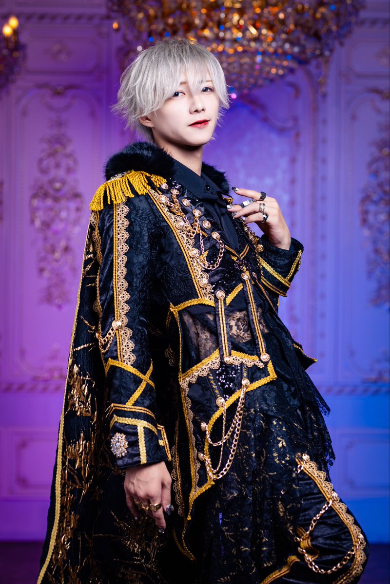 Iz___official's tweet image. ✦・━・✦・━・✦・━・✦・━・✦・━・✦
⚜️新アー写公開⚜️
💚『 𝐆𝐫𝐞𝐞𝐧 』しそん
@shison_desu
🧡『 𝐇𝐄𝐑𝐌𝐄𝐒 𝐎𝐫𝐚𝐧𝐠𝐞 』飯田橋ゆい~
@yuirabuti
💛『 𝐘𝐞𝐥𝐥𝐨𝐰 』かれん
@karen_chun_chun
RP➕♡🟰1000 全体アー写公開
✦・━・✦・━・✦・━・✦・━・✦・━・✦