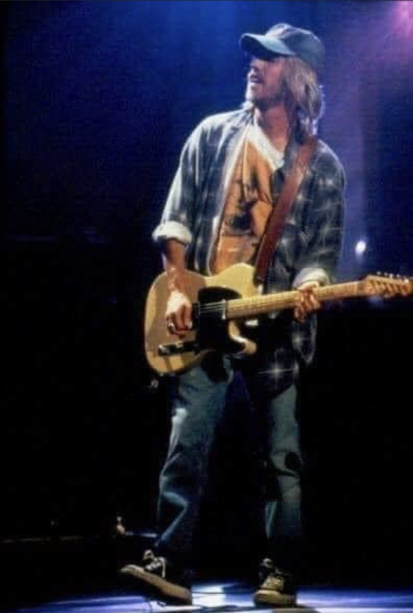 cbrid44's tweet image. Happy Saturday!! 
Gonna break out the Tele and Rock!
