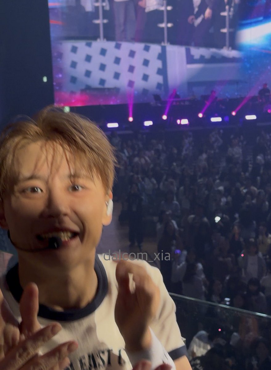 오늘 오하아사 클로버가 체육관이었다고
잠실실내체육관.