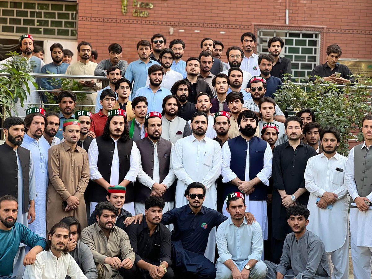 shoukat_7's tweet photo. انصاف اسٹوڈنٹ فیڈریشن خی��ر پختونخوا۔❤️🔥
@MusharafAfr_ISF @AkGhaznavi009 https://t.co/xS2RaLH4cw