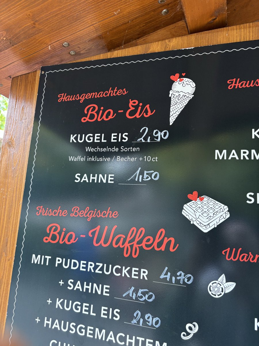 1 Kugel 🍧 im Becher für 3€ 👍🏼