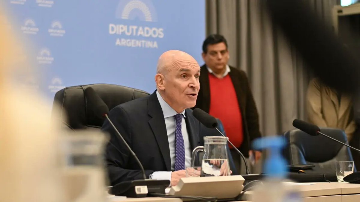 📻#AHORA en #SúperSábado | Pablo Soraci - analista digital de la consultora <a href="/AdHocOK/">Ad Hoc</a> - 

👉Análisis de los escándalos de LLA desde las redes sociales. 

<a href="/dcayon/">david cayón</a>
<a href="/AgosIncollingo/">Agostina</a>