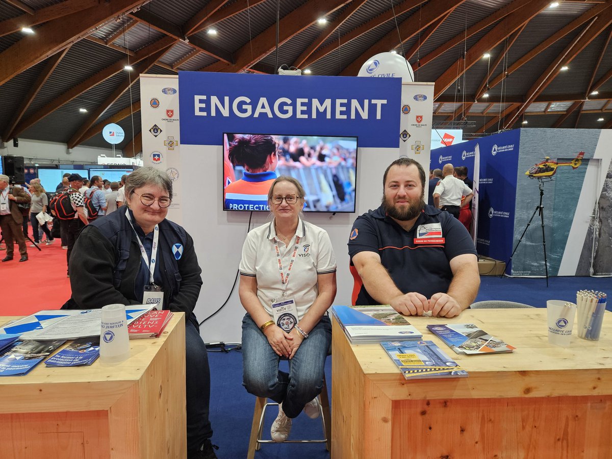 🎬 Clap de fin pour ces 3 jours intenses au #CNSPF2025 ! Un immense merci à la DGSCGC pour son accueil et sa confiance, ainsi qu’aux AASC pour cette belle énergie collective au service de la sécurité civile. Merci à tous ceux venus à notre rencontre #MSGU #benevolat #engagement