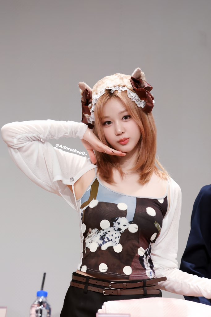 Adore_rita's tweet photo. 20251011 k4 
Cuteeee baby deer🦌🥰
#PHARITA #BABYMONSTER #pharita #파리타 https://t.co/HY1P1fnMX6