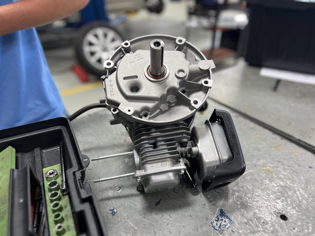 ocamedia's tweet photo. #OregonLife visited Mr. Stace’s classroom, where students in his small engine repair class are getting real, hands-on experience. This kind of career-focused education helps prepare students for the workforce and brings lessons to life! #OCAMedia story coming @Oregon_Boosters https://t.co/6PReCKkuoG