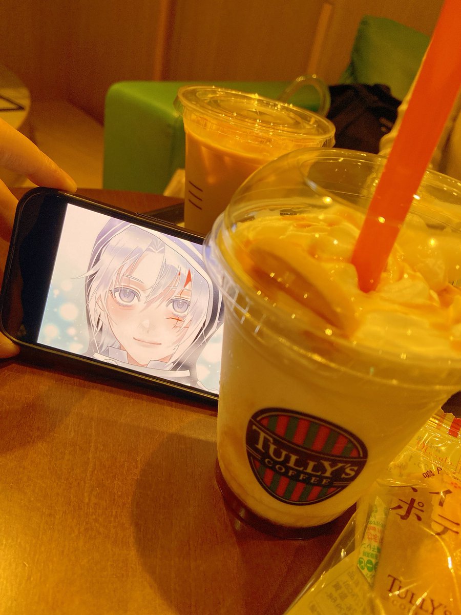 yu_mobuoji's tweet photo. みたらし団子シェイク🍡飲んだのだけど塩味きいてて良かった げん先生のアレンくんと撮った https://t.co/TATwItHeKw