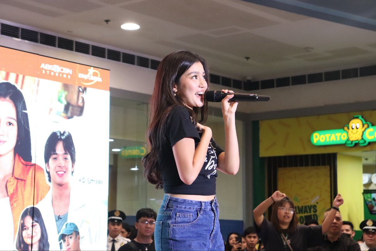 StarCinema's tweet photo. Our bunso did it again! Belle Mariano melting hearts and giving us all the feels! 🩵

Get your MGB tickets here, available worldwide:
🔗https://t.co/osu4RurRsz

‘Meet, Greet and Bye’, starring Piolo Pascual, Joshua Garcia, Belle Mariano, Juan Karlos and Ms. Maricel Soriano. Exclusively in cinemas worldwide beginning November 12, 2025

 #MeetGreetAndBye