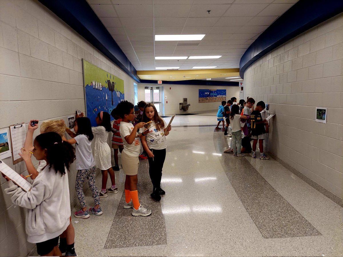 jsaunders2nd's tweet image. We launched our Indigenous People&apos;s unit with a gallery walk. We used photos to activate our schema and spark curiosity! #MrsSaundersScholars #hawksSOARtogether #oneccps @OldHundredES