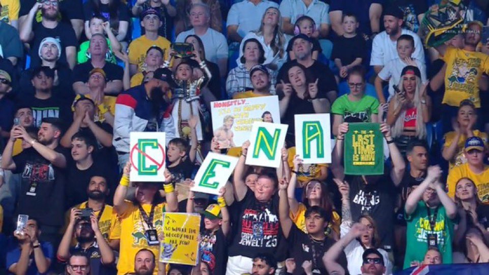 reigns_era's tweet image. Look at all the John Cena shirts man.

Crowd knows what’s up 

#WWECrownJewel
