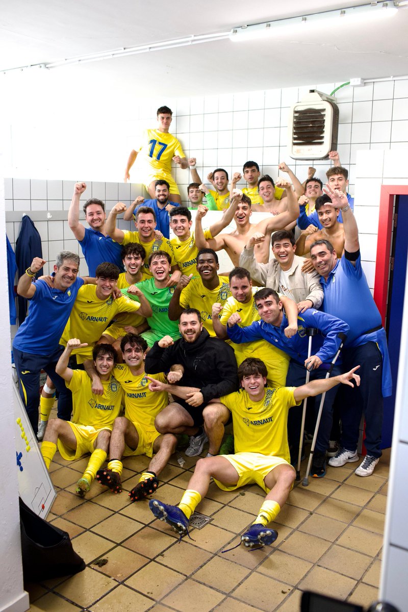 Final en La Planilla. Gran victoria y una semana más como lideres.
Calahorra B-Calasancio 2-3
Goles de Gorka, Barco y Carlos
#somoscalasancio #vamoscala #fútbol #preferente #regional #findesemana #larioja <a href="/Escolapiosemaus/">Escolapios - Emaús</a>
<a href="/cdcalahorra/">CD Calahorra</a>