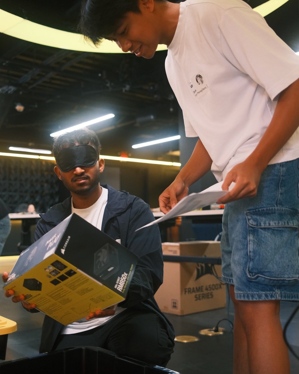 CORSAIR's tweet image. 👀 What components are you eyeing for your dream build? Our Build Bootcampers got their hands on some insane PC upgrades!
💬 Tell us what you'd build with below to join the FRAME 4500X drawing #CORSAIR #NEWEGG #BuildBootcamp2025
