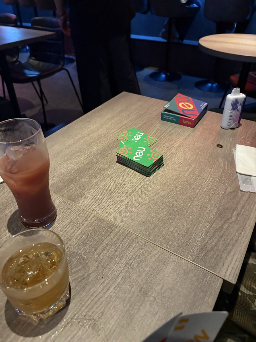 BARでゲームおもろ