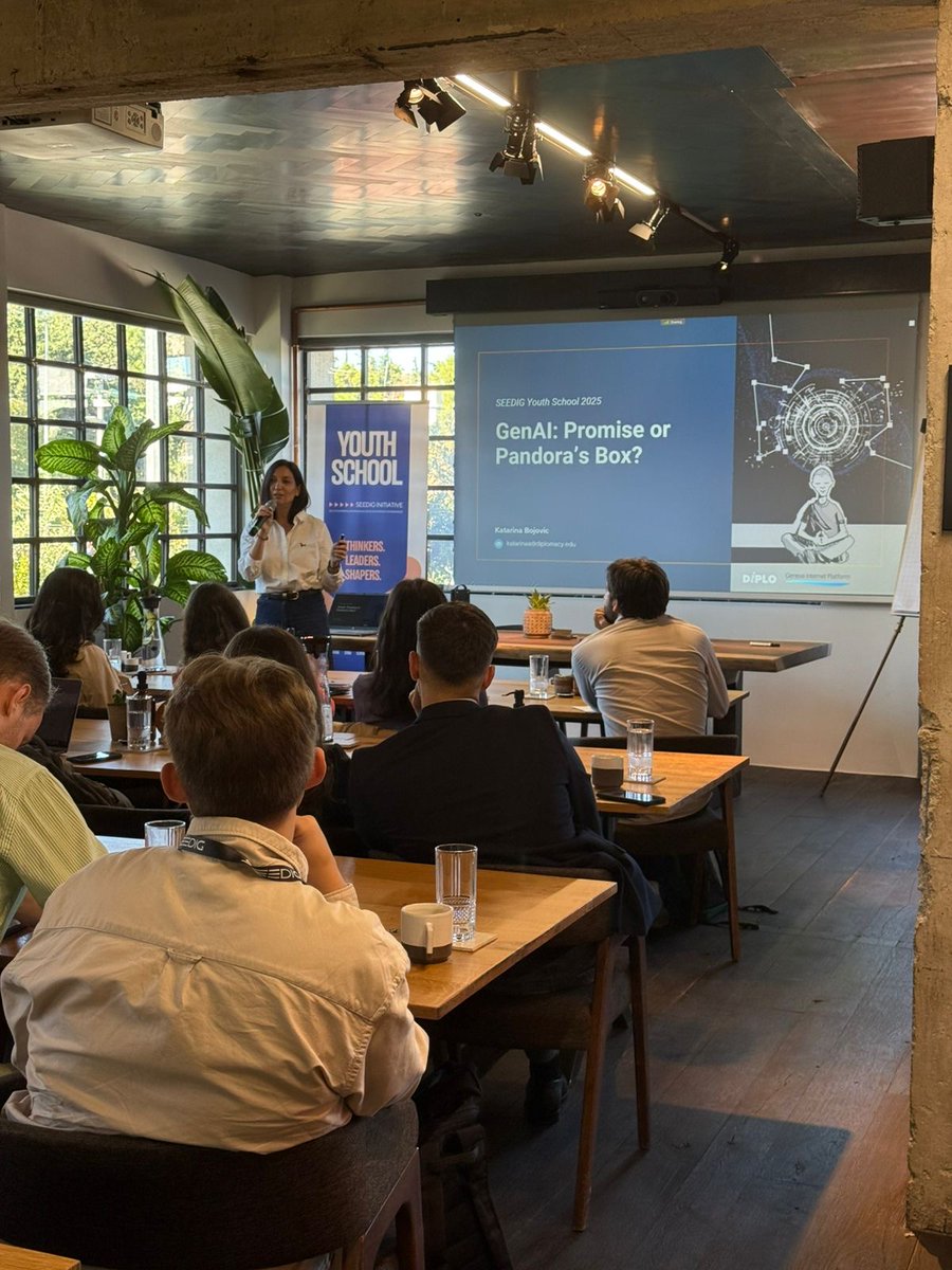 intgovforum's tweet image. Congratulations to all participants &amp;amp; organizers of this year’s @SEEDIGcommunity Youth School!

On 9 Oct, it gathered youth from 18 countries for a dynamic capacity-building experience in #InternetGovernance &amp;amp; #DigitalPolicy.

@giz_gmbh @ripencc @internetsociety  @ISOC_Foundation