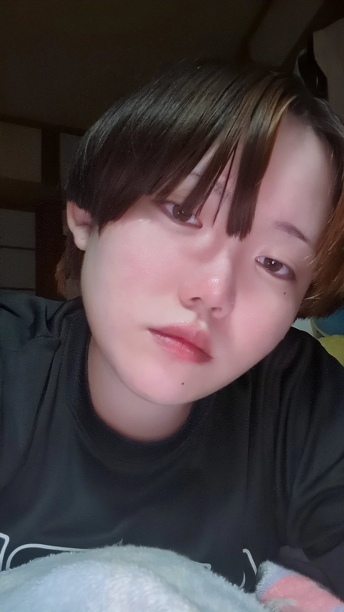 Yy_369ma's tweet image. マゾに届け！見下す顔！