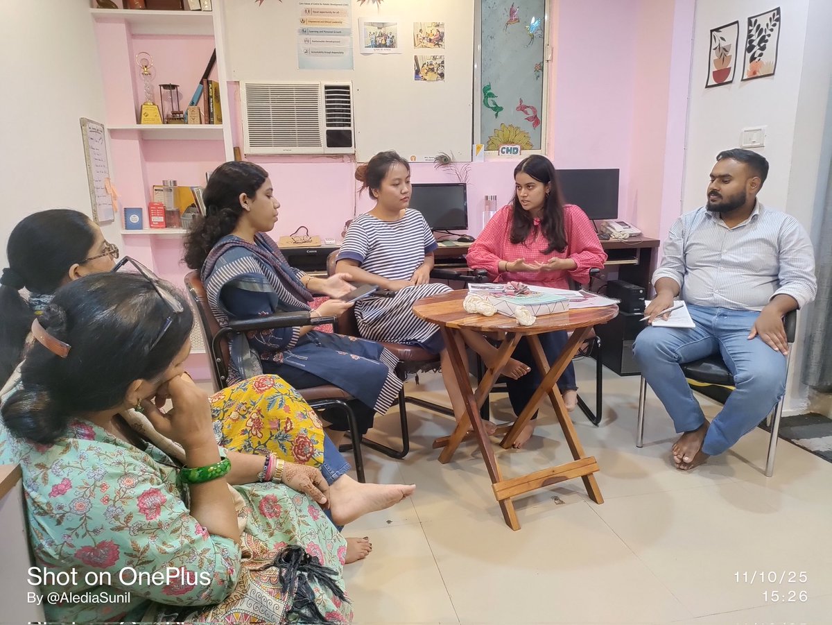 CHDIndia's tweet image. Concise &amp;amp; impactful:
On #WorldHomelessDay, CHD released “Invisible Within the System?” — a report on homeless women in Delhi’s shelter homes. It reveals service gaps &amp;amp; calls for gender-responsive reforms so every woman can rebuild her life with dignity.
#Women #UrbanHomelessness