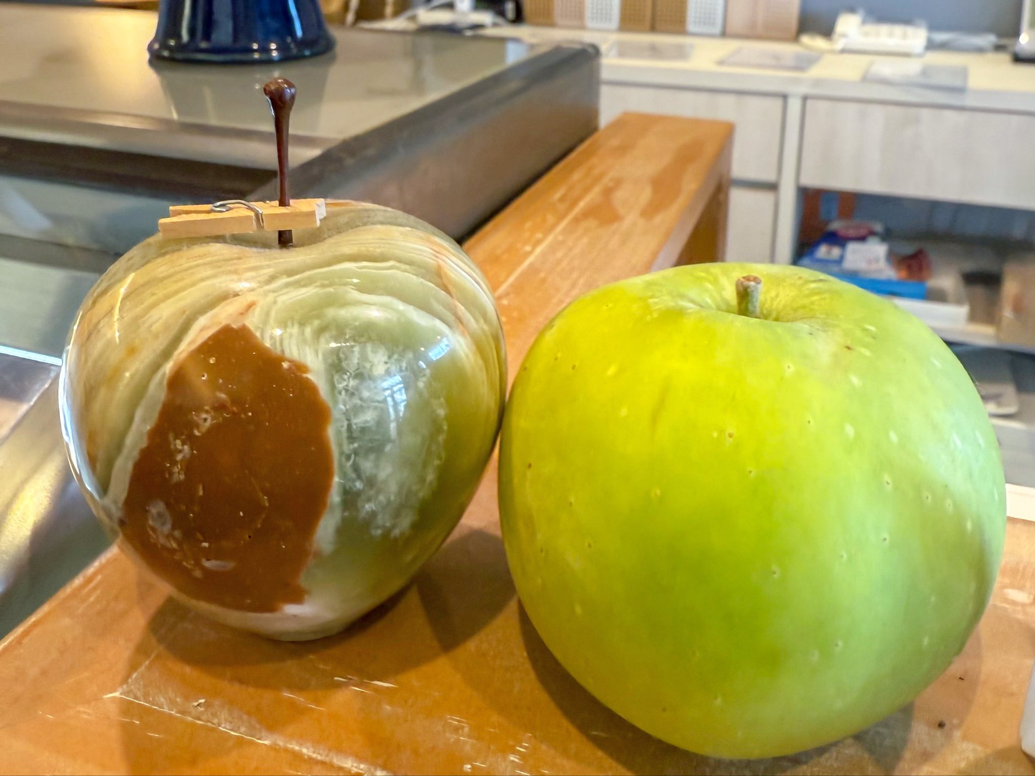 りんごページ mini closet / dave&bella 襟リンゴ&フラワー刺繍デザイン