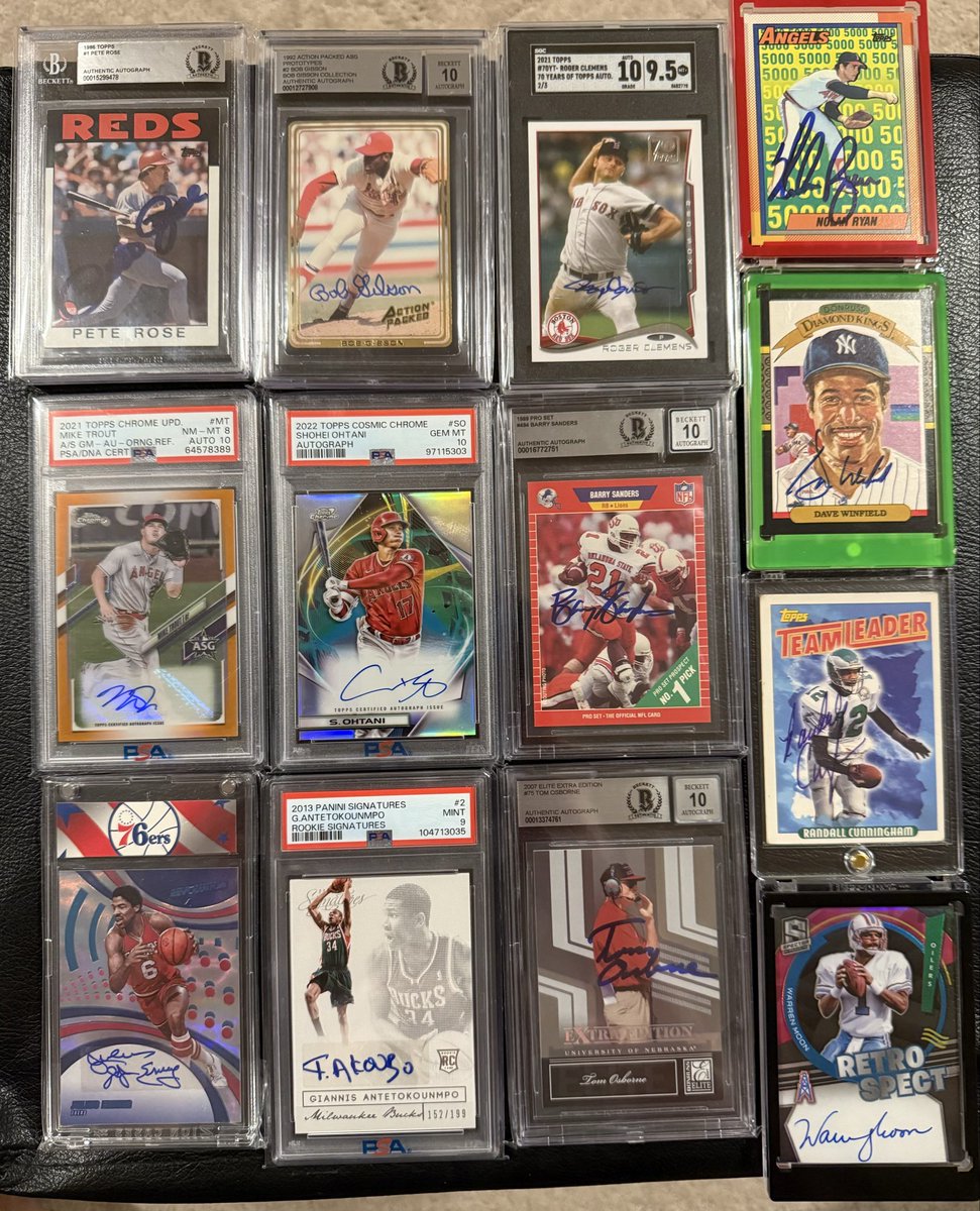 Zcards55's tweet image. Happy Saturday #thehobby Signature Saturday is a thing right?! 🍻