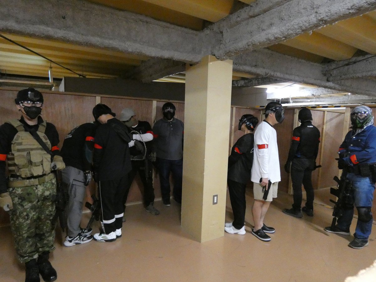 HexeraAirsoft's tweet photo. 10月11日のNightにご参加下さった
皆様、誠に有難う御座いました✨

お写真は下記のURLをクリックして、ブラウザにて開いて頂ければログイン、サインイン不要でご覧いただけます。

https://t.co/vhsHUESdgU

#HEXERA https://t.co/LuRcmpOEsz