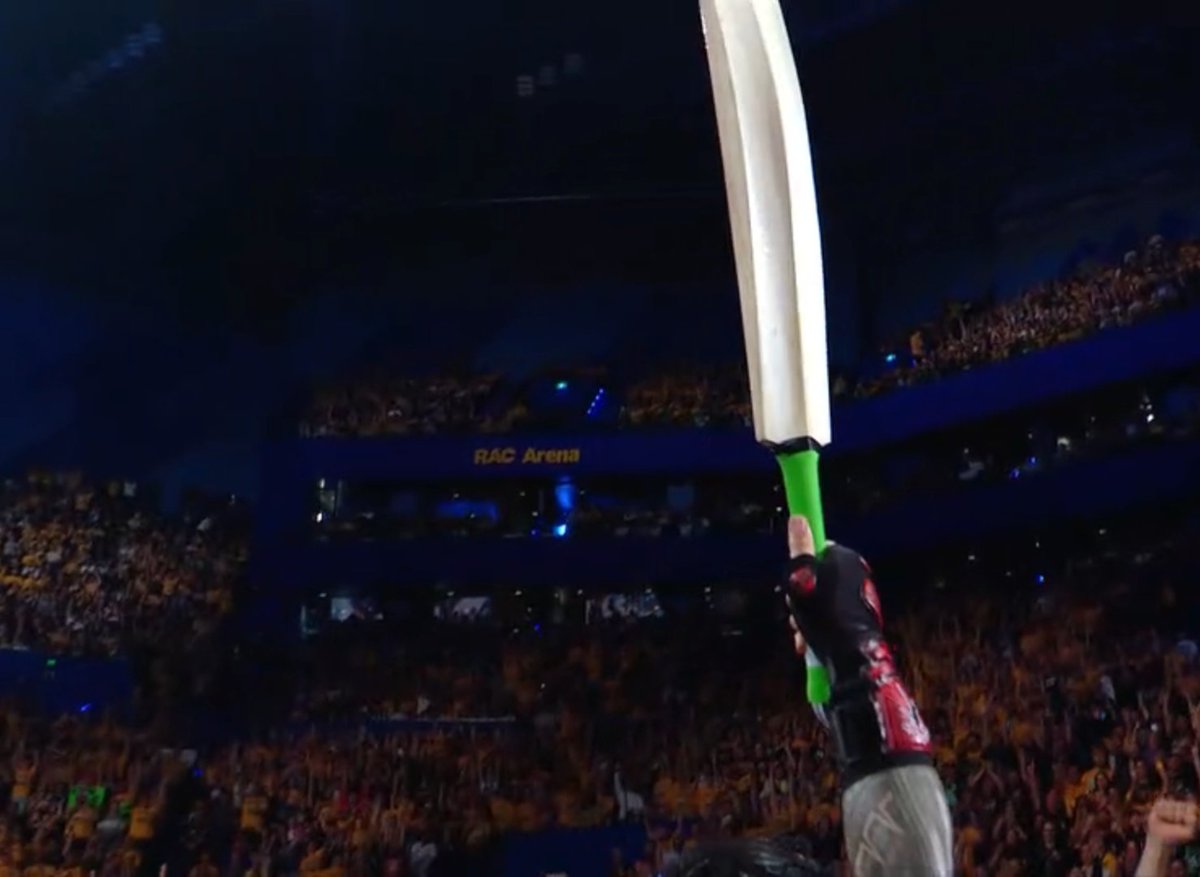 JAX_WRESTLE's tweet image. CRICKET 🔥
 #WWECrownJewel