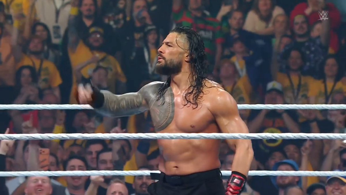 RomanRSource's tweet image. #RomanReigns #RomanEmpire #TheOTC #OTC #TribalChief #WWE #WWECrownJewel
