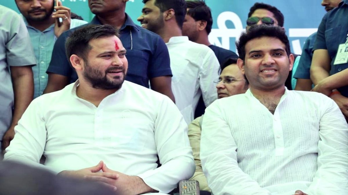 स्व शरद यादव के बेटे शांतनु यादव को चुनाव लड़ाने के लिए राहुल गांधी से लेकर अखिलेश यादव तक तेजस्वी से पैरवी कर रहे हैं!
#RJD