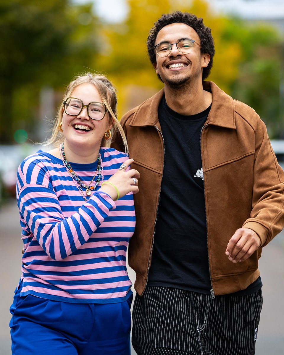 +++ WIR HABEN NEUE SPRECHER*INNEN +++
Wir gratulieren Henriette Held &amp; Luis Bobga zur Wahl! Gemeinsam stehen sie für den Glauben an eine radikal gerechten Welt, in der junge Menschen aus ihren Träumen Wirklichkeit machen!  #GJBuKo25