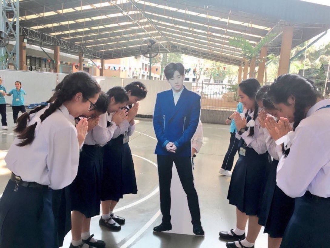 구도가 이거랑동일한데?