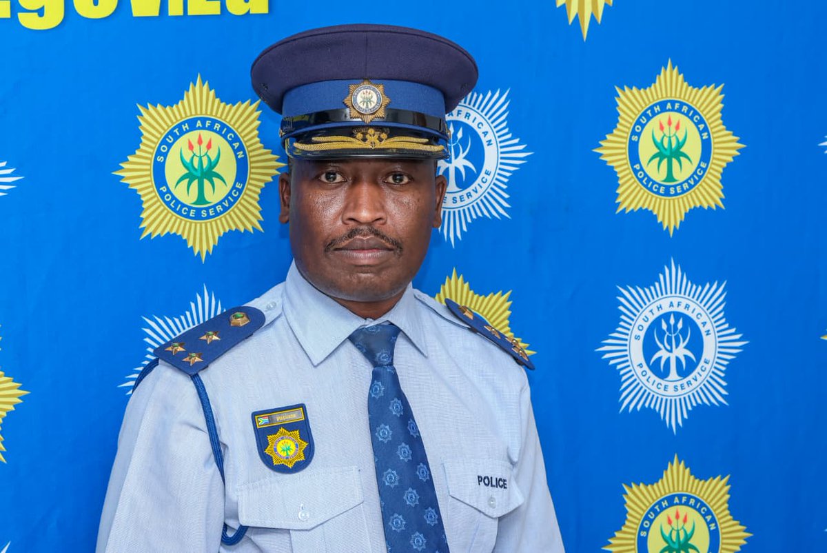 SAPoliceService's tweet image. #sapsLIM Among the shining moments of the Limpopo SAPS Excellence Awards 2025, was the recognition of Brigadier Hlulani Mashaba, who walked away with the prestigious Senior Administration Manager of the Year Award.
Brigadier Mashaba, who serves as the Provincial Head for…